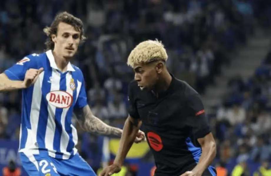 欧洲多家媒体批评莱万飞点：他罚出西甲史上最糟糕的点球之一